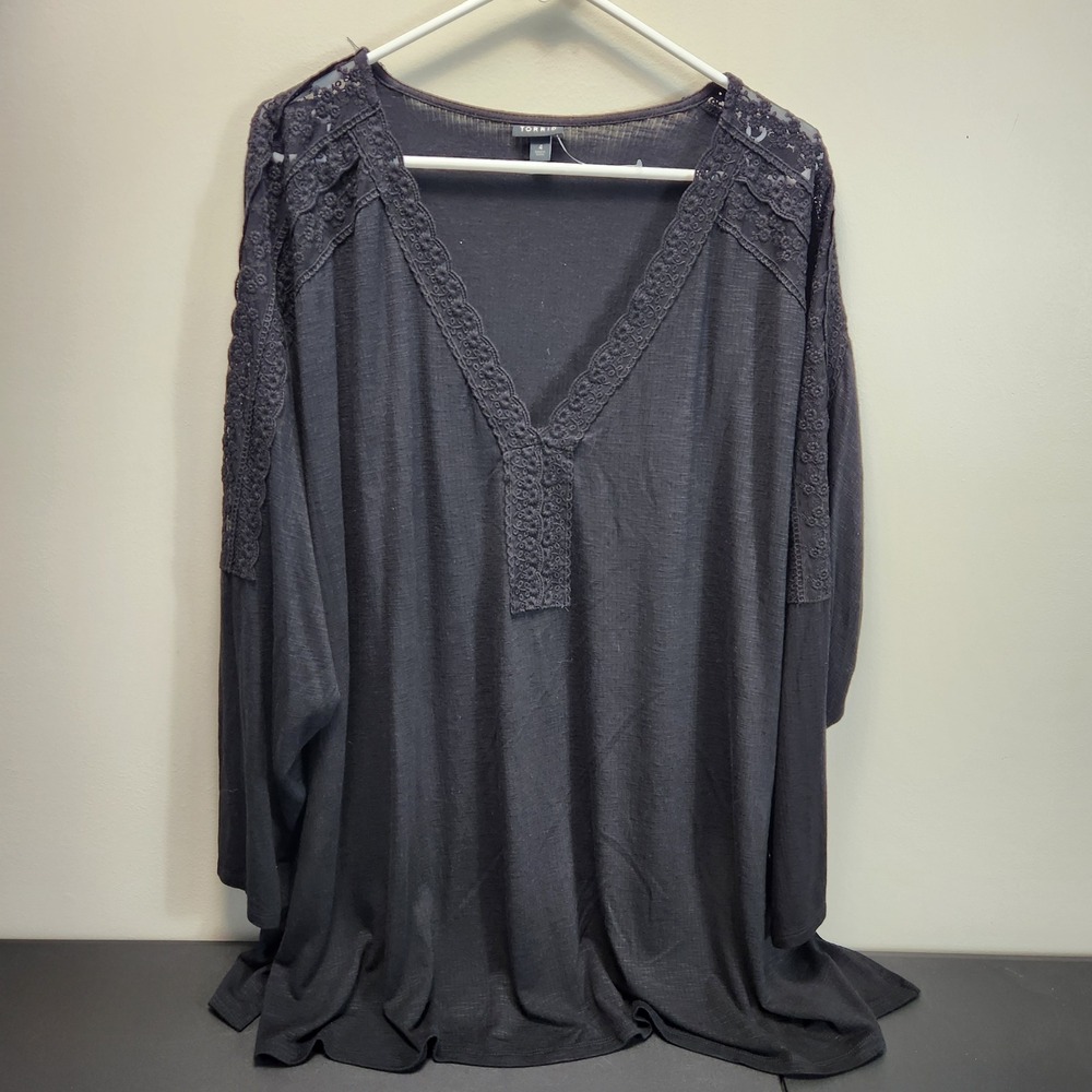 Torrid Womens Black Lace Trim V-Neck Slub Jersey Long Sleeve Top Plus Size 4 4X